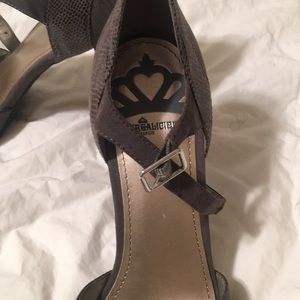 Fergalicous Grey heels